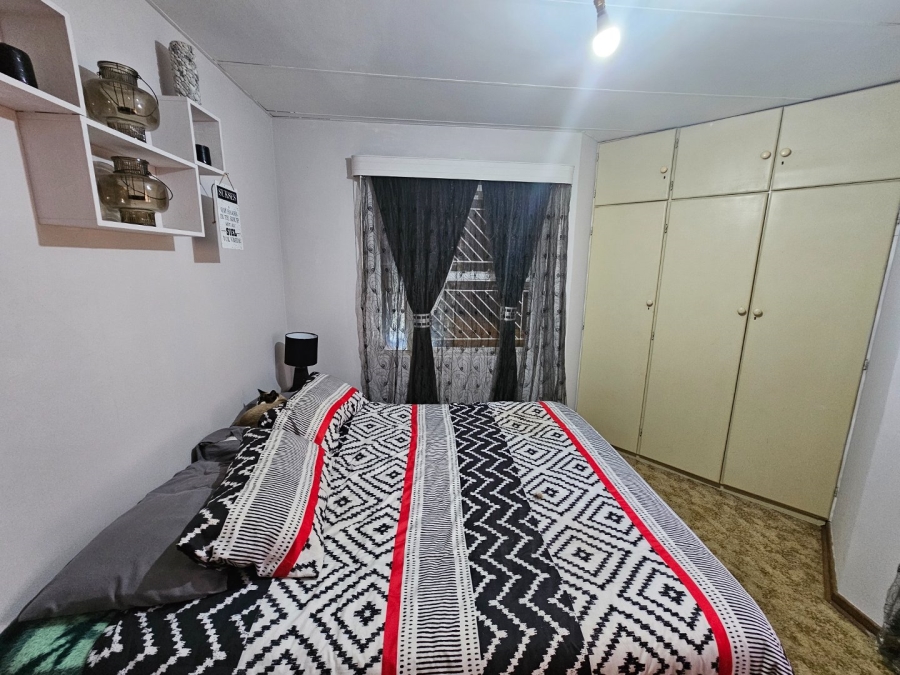 To Let 5 Bedroom Property for Rent in La Provance Free State